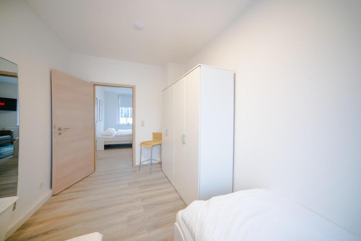 Ferienwohnung Laura In Gera Fuer Bis Zu 4 Personen - Neu Renoviert Exterior foto